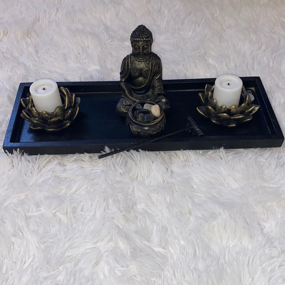 Buddha room decor